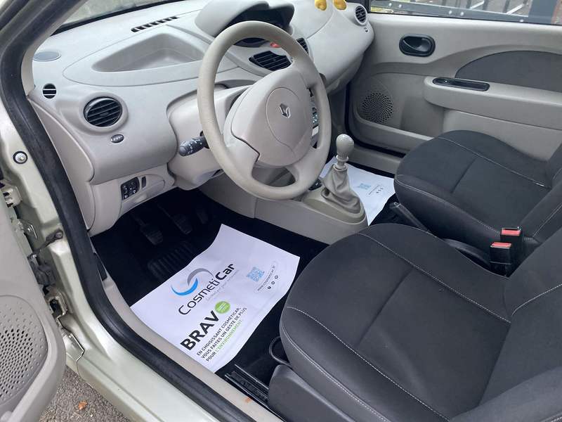 Service image