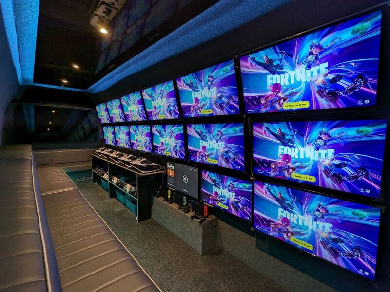 Service image