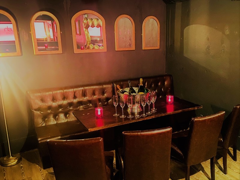 Service image