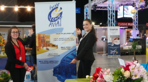 Service image