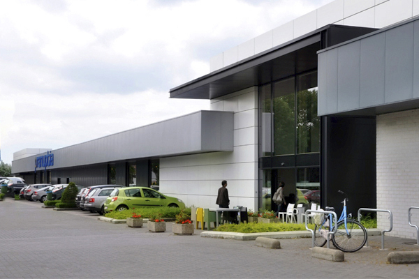 Service image