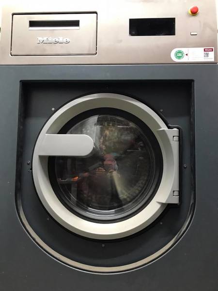 Service image