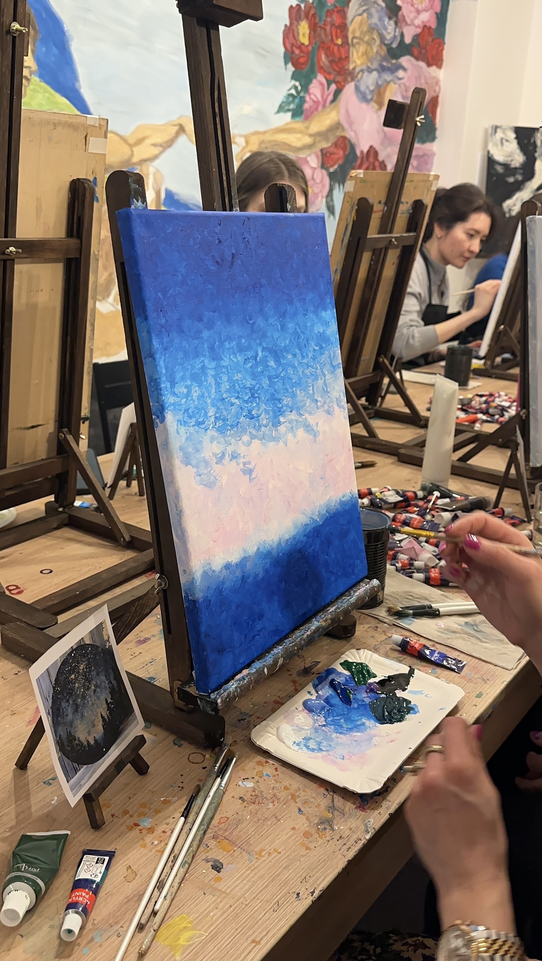 Service image