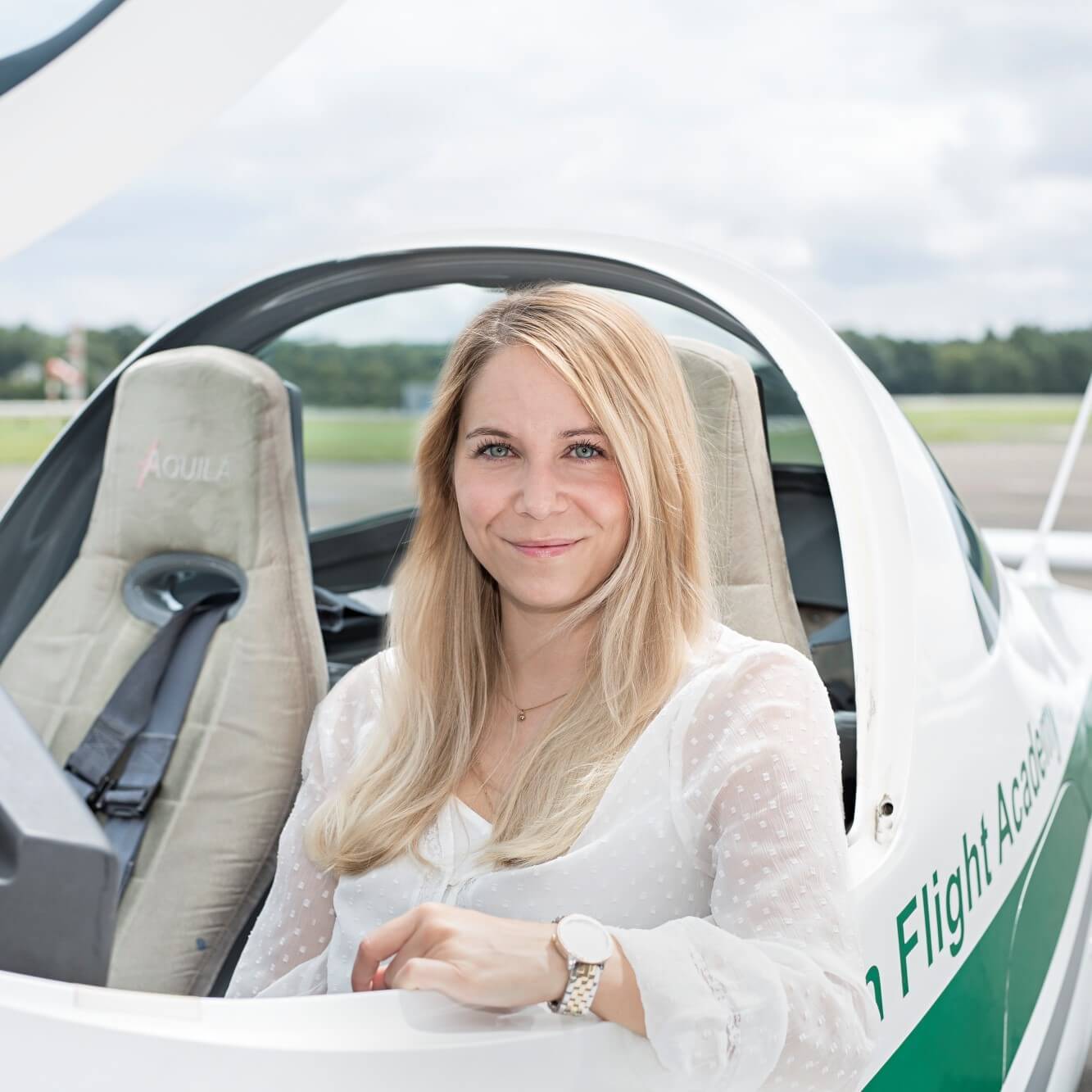 Schedule Online With Rwl German Flight Academy Gmbh On Booking Page