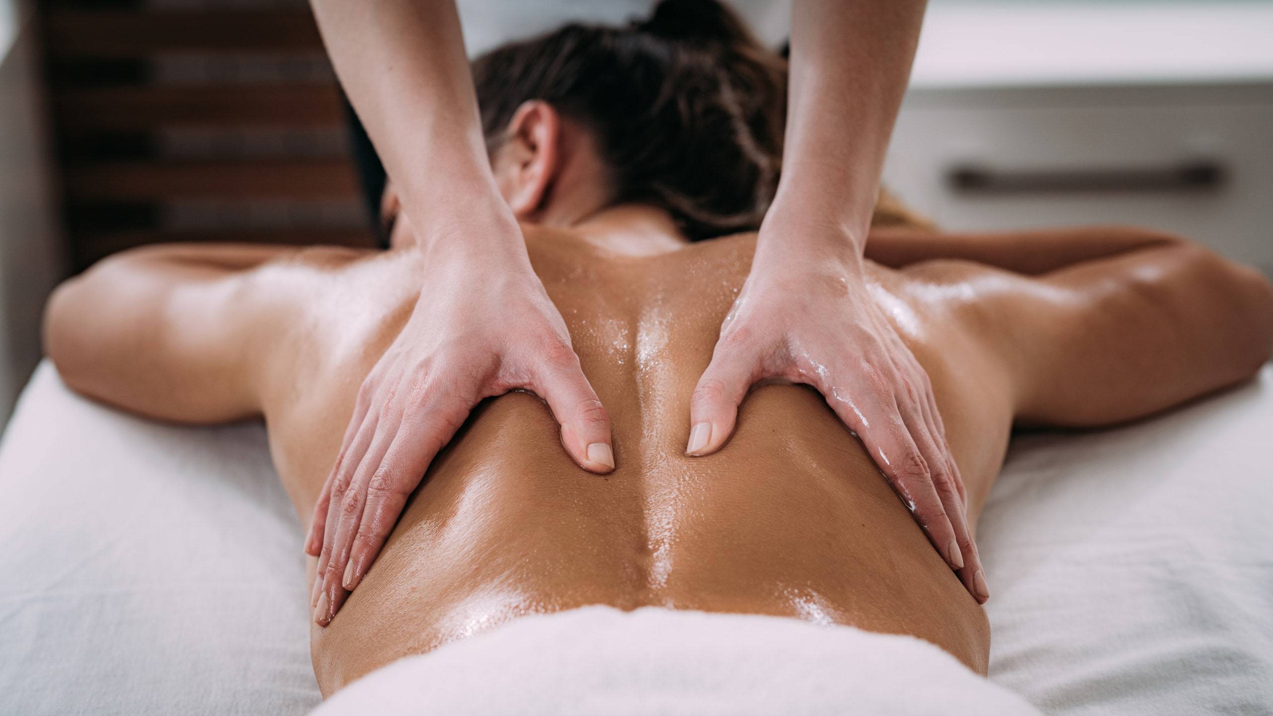 Exerciții de masaj a durerii articulare