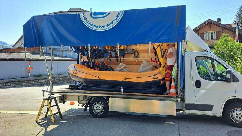 Das mobile Team bei der Schlauchboot Miete in Thun Schwäbis