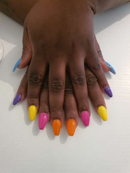 Acrylic nail extensions 