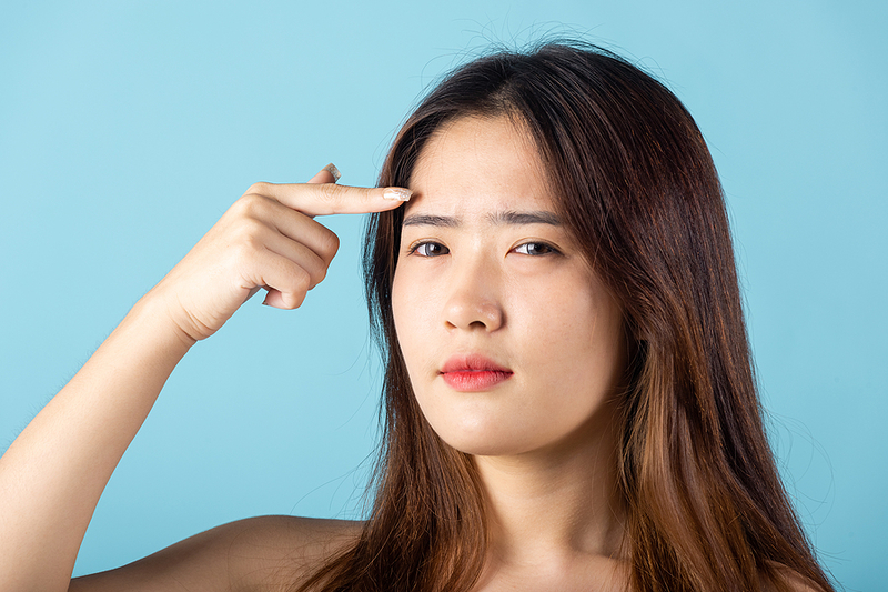 4 Signs That Tell You It’s Time To Visit An Eyebrow Salon