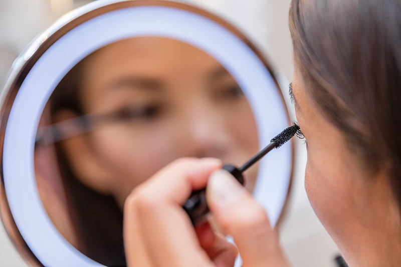 Say Goodbye To Lash Damage: Change These 5 Common Habits