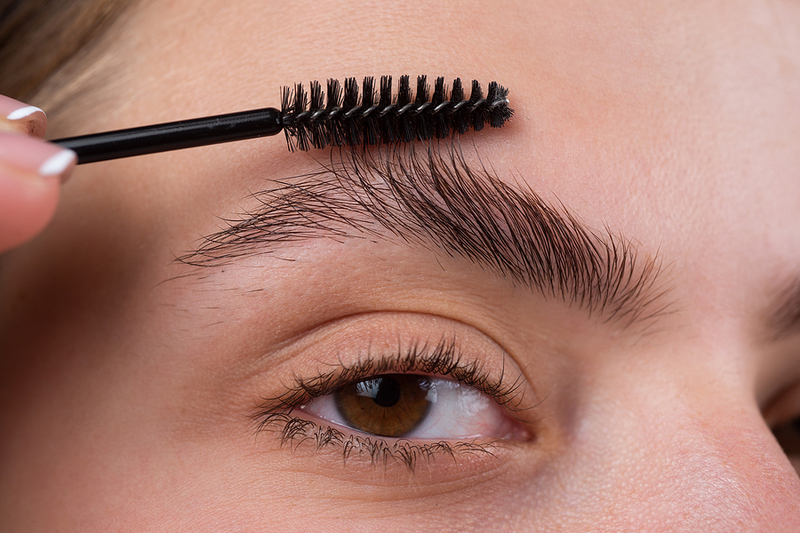 Eyebrow Hair Loss: What Could Be The Reason Behind It?