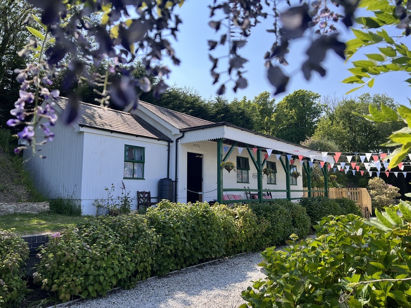 The Waiting Room at Old Luckett Station